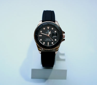 ROLEX SUBMARINER BLACK & GOLD - Bin Qasim Official